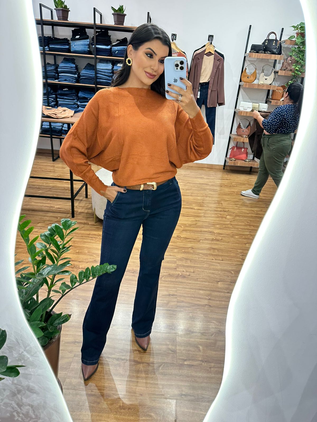 Calça Jeans Valentin Flare Bolso Faca