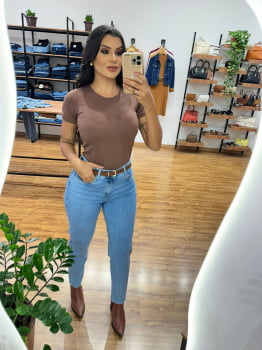 Calça Jeans Mom Valentin Clara